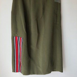 Army-green A-line skirt with retro red stipe slit